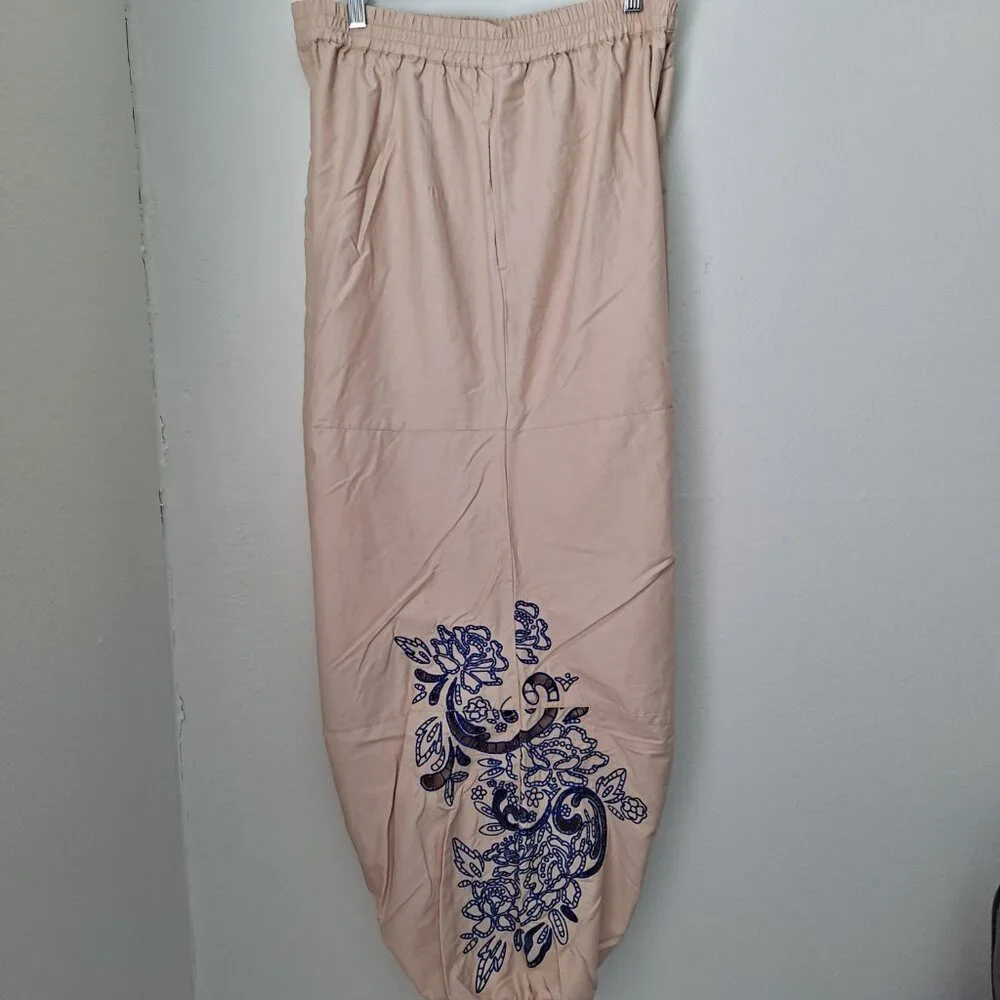 NWOT Free People Baller embroidered pants